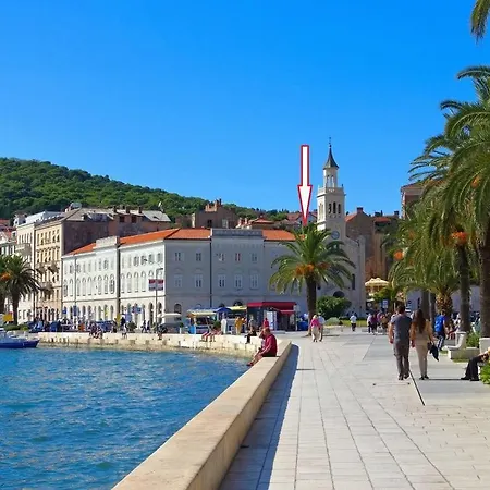 Spacious Near Beach In Croatia