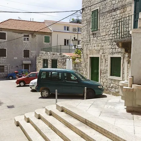 Διαμέρισμα Spacious Near Beach In Croatia *